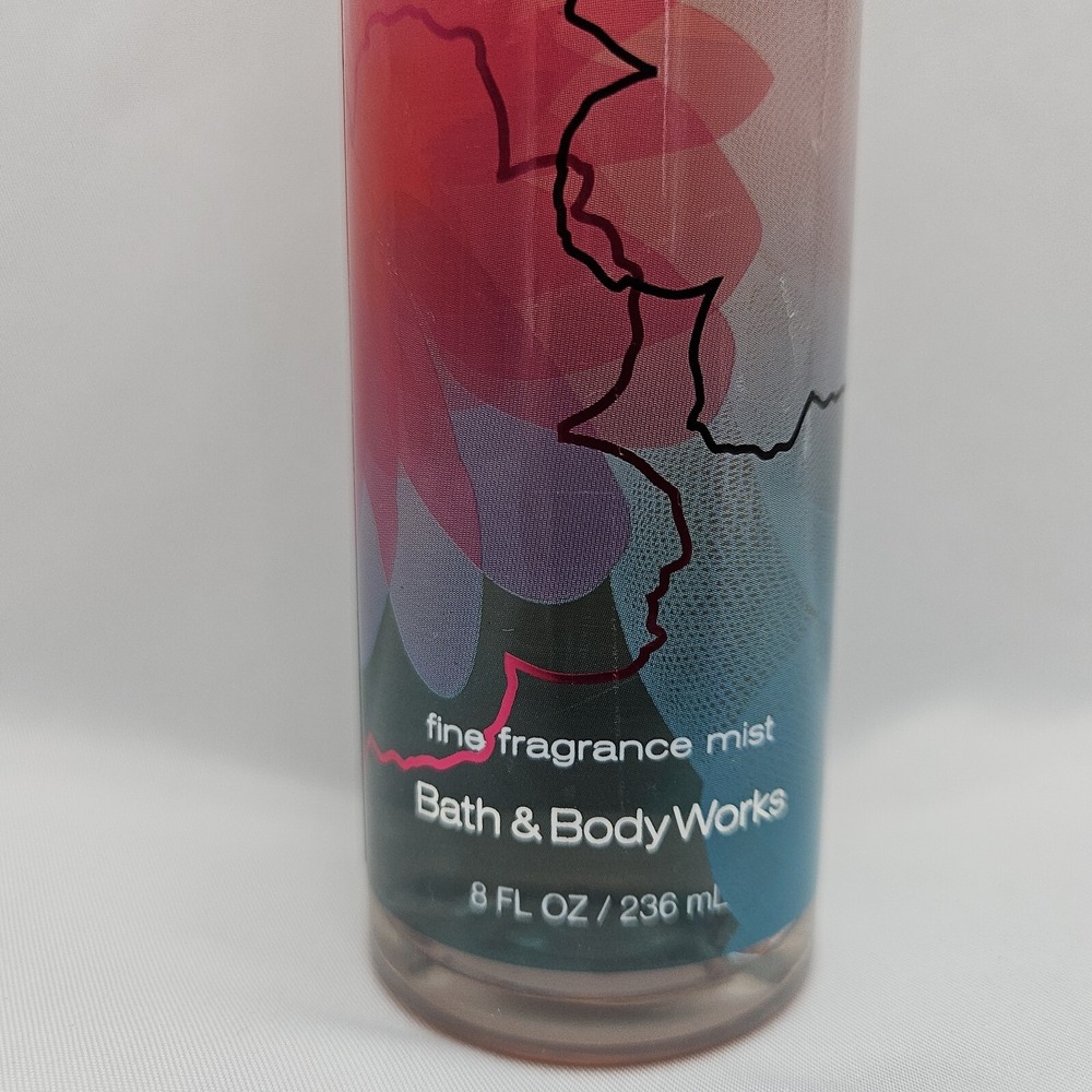 Bath & Body Works Pink Chiffon Fine Fragrance Mist 8 FL OZ New - Discontinued - Picture 3 of 4